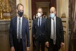 بیانیه سه کشور اروپایی درباره توقف اجرای داوطلبانه پروتکل الحاقی: از ایران می‌خواهیم این اقدامات را به عقب برگرداند / هدف ما همچنان حفظ برجام است