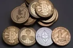 نگاهی به روند قیمت ارزهای دیجیتالی در یک سال اخیر