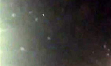 حمله موشکی انصارالله یمن به ریاض/ پروازها از ۲ فرودگاه سعودی متوقف شد