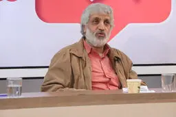 ابراهیم فیاض: مجری‌های تلویزیون چهره زنانه دارند و ترویج هم‌جنس‌گرایی می‌کنند