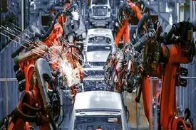 رایزنی مجلس با دولت برای تعیین تکلیف قیمت خودرو