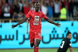 منشا: پرسپولیس پولم را ندهد به فیفا شکایت می‌کنم