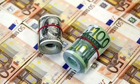 کاهش نامحسوس قیمت دلار و یورو