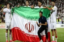 رفتار زشت با تیم ملی فوتبال ایران