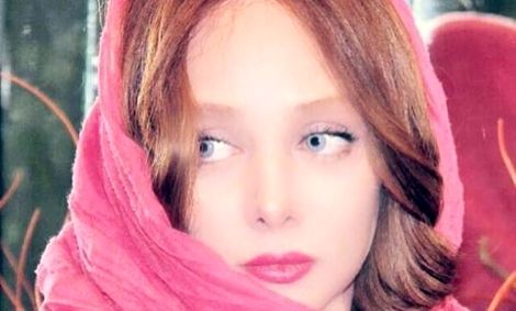 اقدام شیطانی کارگردان مشهور با شهره قمر / در ۱۵ سالگی مرا تسلیم خود کرد