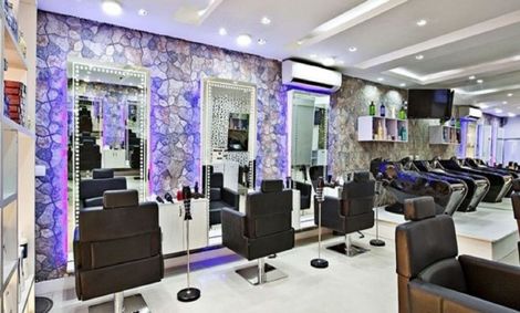 جولان بی‌قانونی در آرایشگاه‌های زنانه/ سالن زیبایی یا مطب دکتر؟