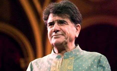 اولویت کشور معیشت مردم است نه صدای شجریان