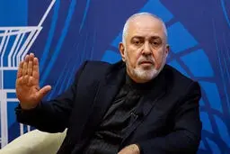 ظریف: از “خروج مسئولانه” نیروهای آمریکایی از افغانستان استقبال می‌کنیم / طرح طالبان برای برقراری دوباره امارت اسلامی عملی نیست؛ اجازه نمی دهیم این کشور به جنگ برگردد