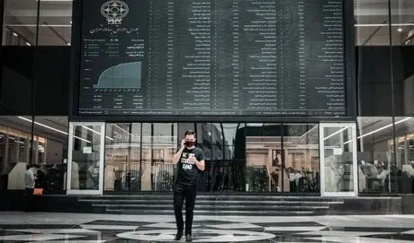 بورس بدون نقدشوندگی کمر سهامداران را شکست