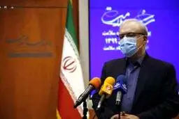 وزیر بهداشت: واکسن کرونا را به زحمت تهیه کردیم – تزریق خارج از ضابطه به مراجع قضایی معرفی شود