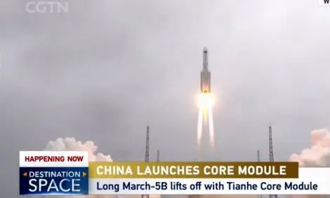 موشک غول‌پیکر چینی &#8220;لانگ مارچ ۵&#8221; در حال سقوط کنترل‌ نشده به کره زمین!