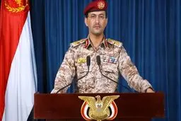 حملات گسترده پهپاد و موشکی یمن به آرامکو و فرودگاه نجران