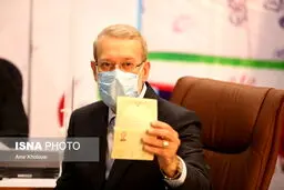 لاریجانی پس از ثبت نام /عده ای با صدای بلند همبستگی ملت را مخدوش کردند