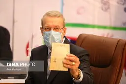 لاریجانی پس از ثبت نام /عده ای با صدای بلند همبستگی ملت را مخدوش کردند