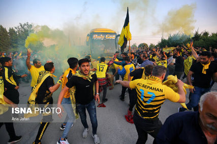 اینجا کرونا نیست؟