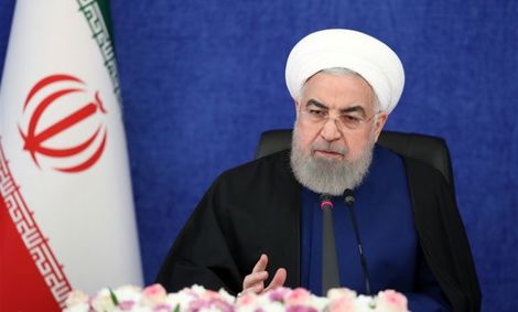 روحانی: یگانگی میدان و دیپلماسی ما را از کوره‌راه‌ها دور کرد