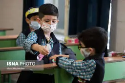 برنامه‌ریزی برای واکسیناسیون معلمان و بازگشایی مدارس
