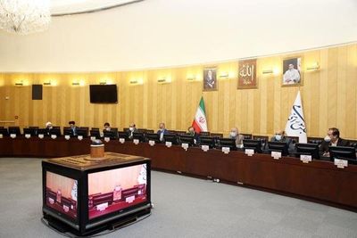 بررسی قیمت گذاری خودرو در کمیسیون صنایع