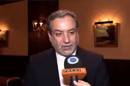عراقچی: زمان آن است که آمریکا و اروپایی‌ها تصمیمات سخت خود را بگیرند