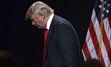 فیسبوک: تعلیق حساب کاربری ترامپ تا سال ۲۰۲۳ ادامه خواهد داشت