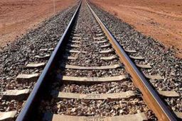 سیل سه واگن قطار باری را در غرب استان سمنان از ریل خارج کرد