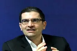 ساعت پخش مناظرات با مسابقات تیم ملی فوتبال تلاقی ندارد