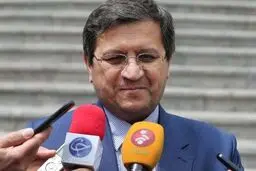 همتی: تا تصمیم رئیس‌جمهور، من رئیس بانک مرکزی هستم / در ایام انتخابات، اختیارات خود را به دکتر کمیجانی تفویض کردم