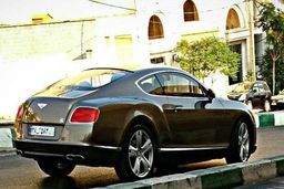 واردات خودرو به روش غیرقانونی! | خودروهای لوکسی که قاچاقی تردد می کنند