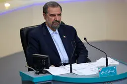 ادعای محسن رضایی درباره رابطه اش با مقام معظم رهبری