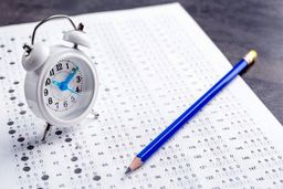 سناریوی تکراری تعویق زمان برگزاری آزمون‌ها