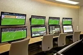 VAR مانع میزبانی ایران نیست اما …