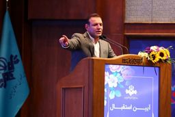 مدیرانی با احکام بی‌اعتبار/ عزیزی‌خادم بر مدار بی‌قانونی!