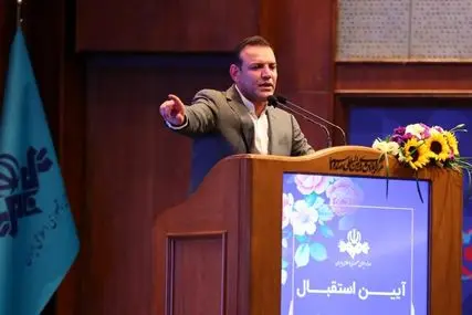 مدیرانی با احکام بی‌اعتبار/ عزیزی‌خادم بر مدار بی‌قانونی!