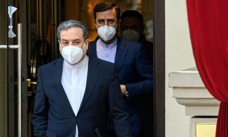 بیم و امیدها برای پایان جنگ اقتصادی؛لغو تحریم در این دولت یا آن دولت؟