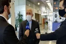 ظریف: فرصت خوبی برای گفت‌وگو با کشورهای منطقه بوجود آمده / فردا با جوزپ بورل دیدار دارم