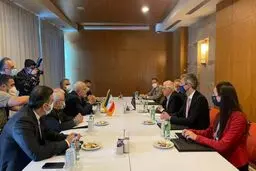 دیدار ظریف با بورل در آنتالیا