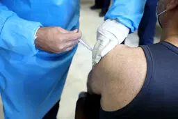 فقط یک بار تزریق واکسن برای بهبودیافتگان کرونا کافی است؟