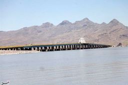 دریاچه ارومیه ۲۰۷ کیلومتر کوچک شد