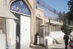 کنسولگری‌های ایران در بلخ و مزارشریف تعطیل نشدند/کاهش نیرو متناسب با شرایط امنیتی انجام شده است