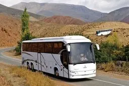 افزایش درخواست برای اتوبوس‌های دربستی به مرز ارمنستان/ گردشگران به دنبال واکسن رایگان کرونا
