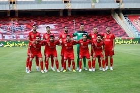 پرسپولیس &#8211; آلومینیوم با ۴۰ دقیقه تاخیر برگزار می‌شود