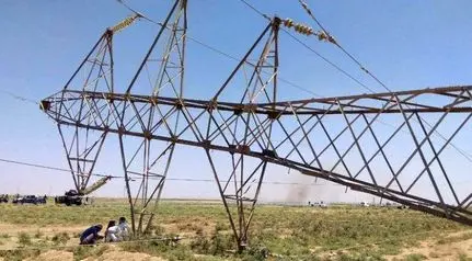 دو دکل انتقال برق ایران به عراق در دیالی منفجر شد