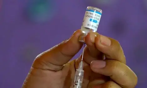 رییس شبکه بهداشت: ایران پاییز امسال واکسن کرونا صادر می‌کند