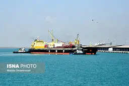 بلاتکلیفی ۱.۳‌ میلیون تن کالای اساسی روی آب/ عجایب ارزی در واردات!
