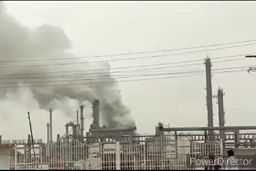 آتش سوزی در پتروشیمی امیرکبیر +/تکمیلی