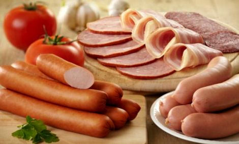 سوسیس و کالباس گران‌تر از مرغ و گوشت شد! / سوسیس کبابی کیلویی ۲۰۰ هزار تومان