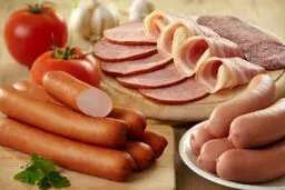 سوسیس و کالباس گران‌تر از مرغ و گوشت شد! / سوسیس کبابی کیلویی ۲۰۰ هزار تومان