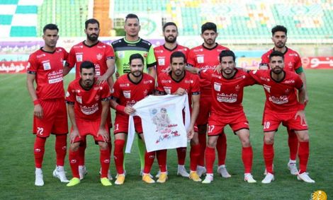 ماجراهای پرسپولیس، قراردادها و آپشن‌هایش