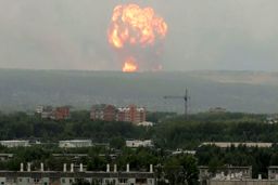 انفجار در بندر جبل علی دبی