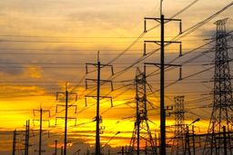 هزار و ۶۰۰ حادثه آسانسور در ۶ روز قطعی برق